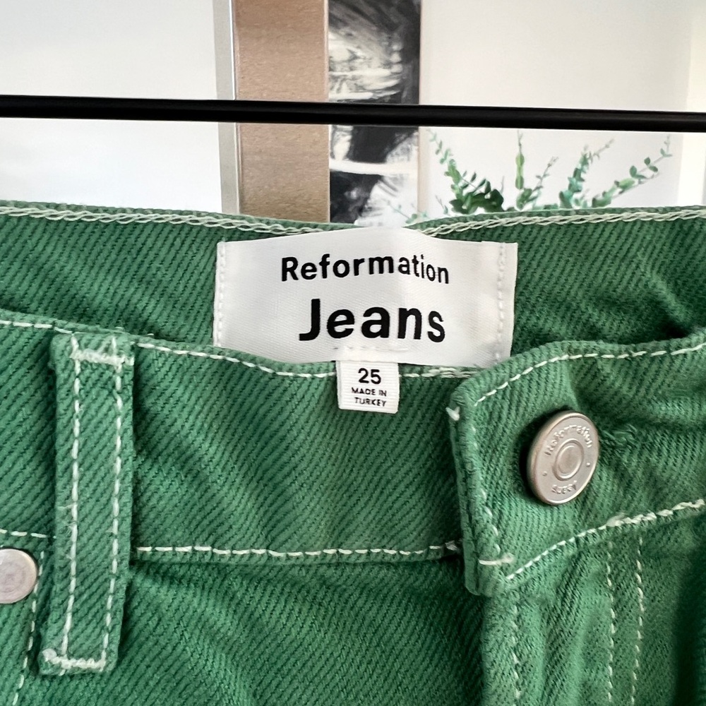 SOLD. Reformation Cowboy High Rise Straight Jeans Green Denim NWT Size 24 - Picture 5 of 9